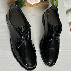 Classic Black Men's Dress Shoes